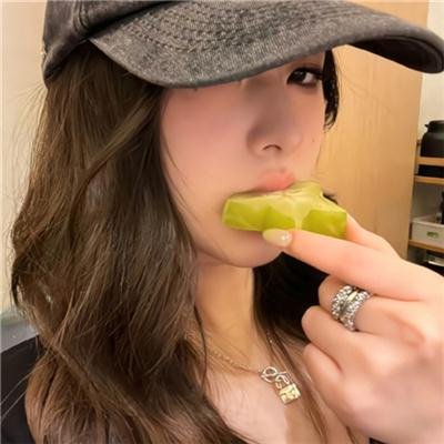 窥镜 封面